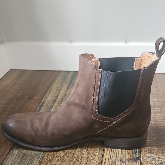 Elegant J.D. Fisk Chelsea Low Boy Men's Quality Brown Leather Boots - Picture 5 of 9